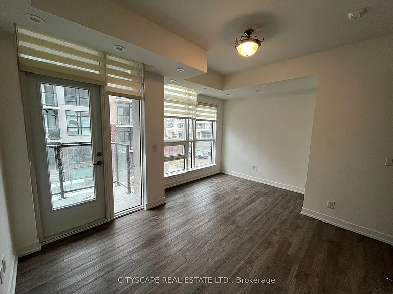 861 Sheppard Ave W #9 — Photo 2