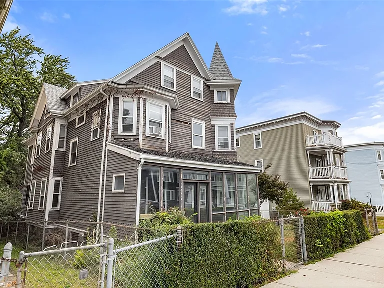 247 Park St #1 — Photo 27