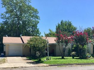 3730 Governor Harris Dr, Ada, OK 74820