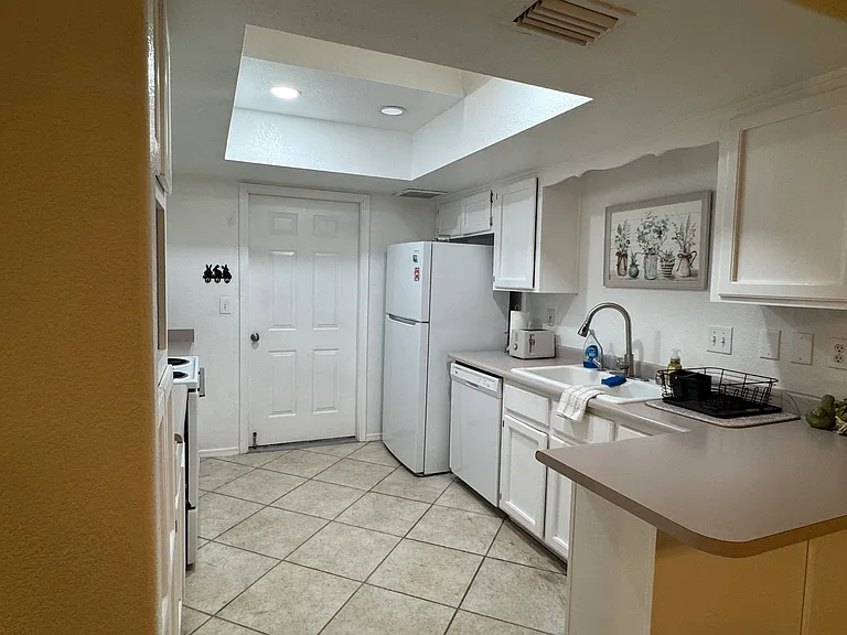 1850 Dion Dr #A — Photo 6