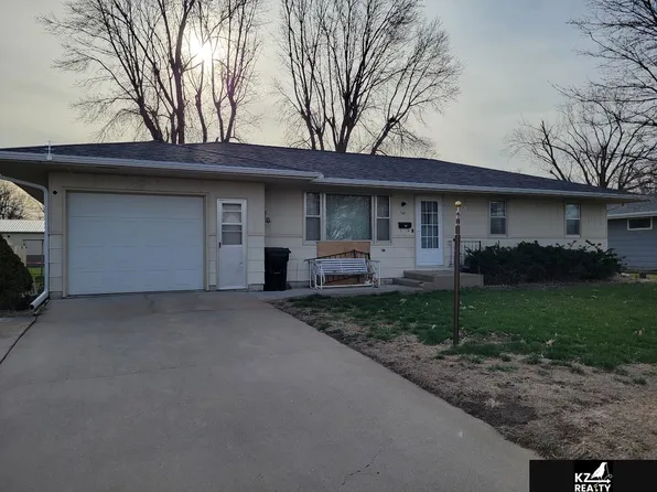 108 N Ash Ave, Plymouth, NE 68424