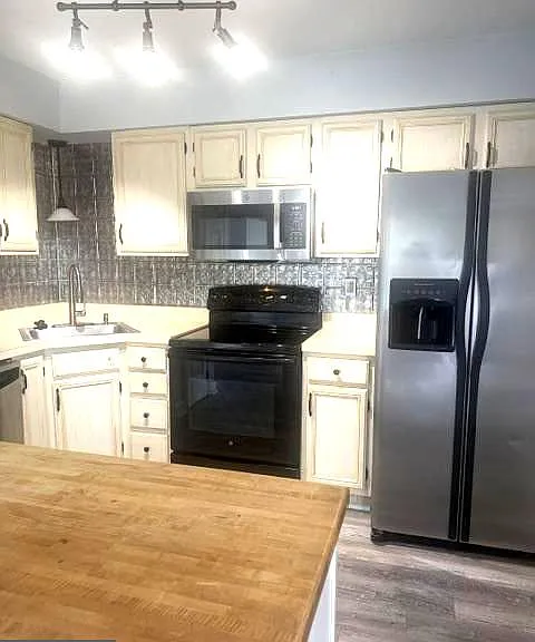6338 Towncrest Ct — Photo 6