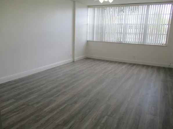 2761 Taft St APT 207, Hollywood, FL 33020
