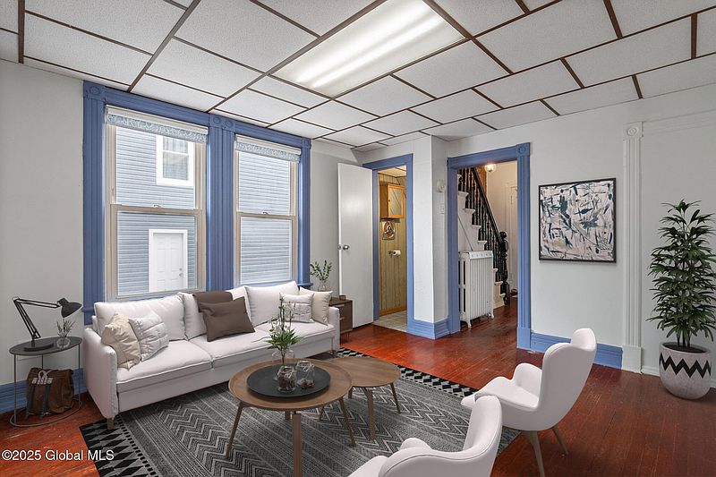 3rd image of 57 Glen Street
