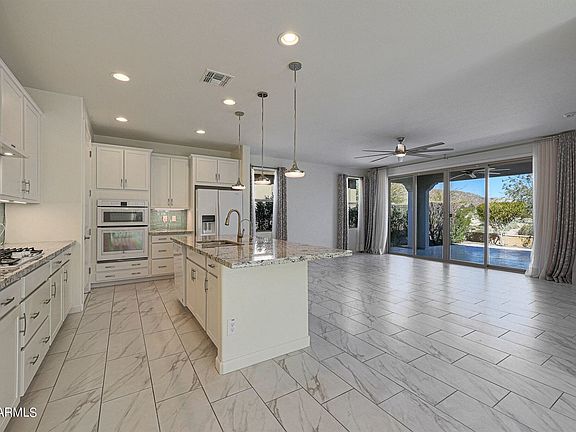 3rd image of 20690 W Colina Ct