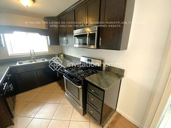 5th image of 1075 Buelah Cir