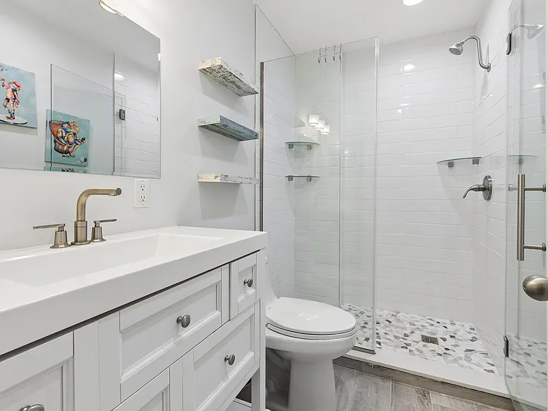 131 Lewis Rd — Photo 11