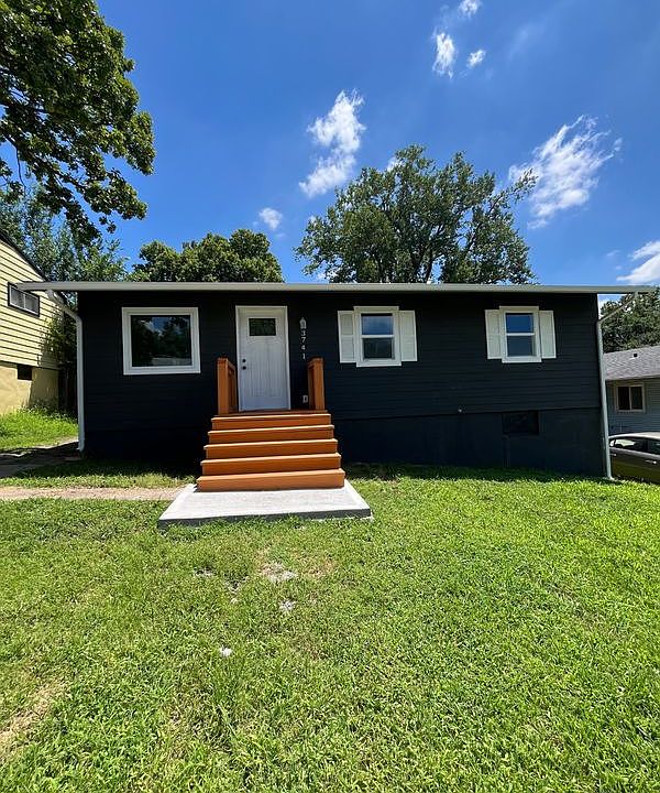 1st image of 3741 Elmwood Ave