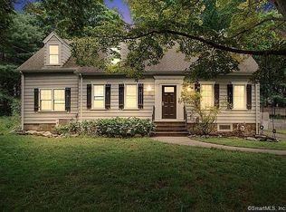 59 Ridgeview Ave, Fairfield, CT 06825