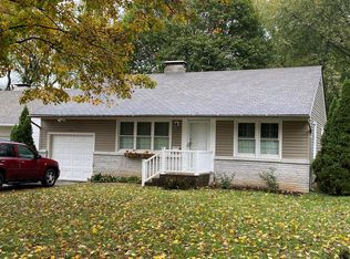 1217 E Stanford St, Springfield, MO 65804