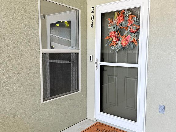 3rd image of 4066 Meander Pl Unit 204