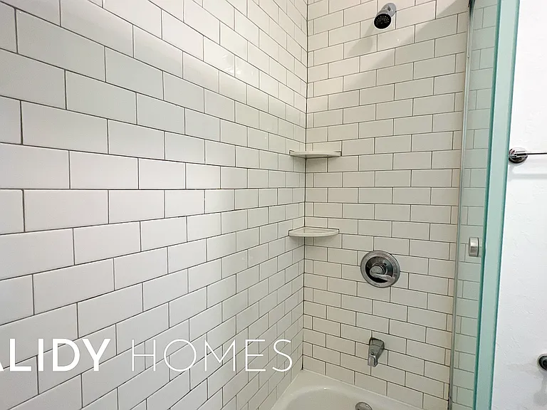6312 Overcourt Mnr — Photo 28