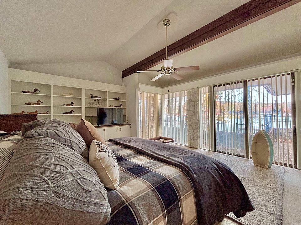 28th image of this home