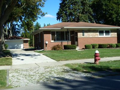 11089 Rosselo Ave, Warren, MI, 48093