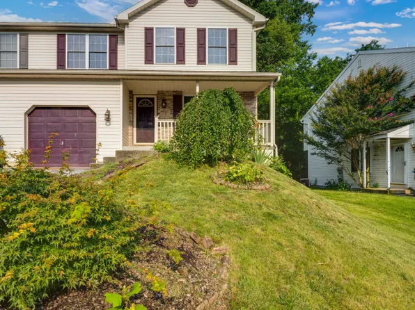 612 Frederick St, Sinking Spring, PA 19608