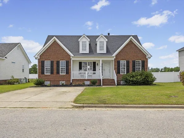 1104 Cross Creek Dr, Nashville, NC 27856