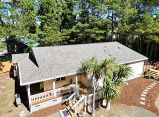 4837 Seapine Dr, Florence, OR 97439