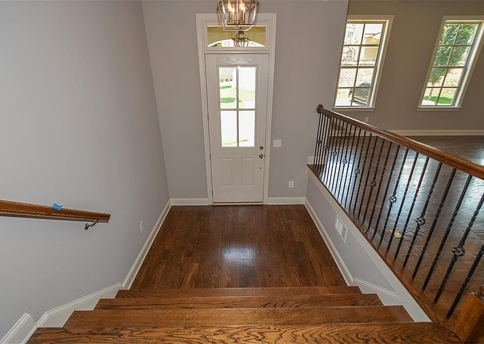 292 Trecastle Sq Canton GA Zillow