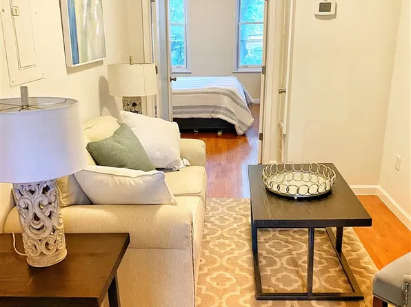 112 Morris St APT 2, Jersey City, NJ 07302
