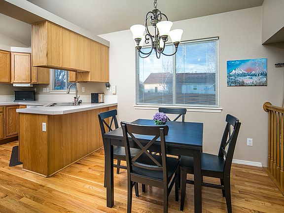 4th image of 519 Sherwood Ct