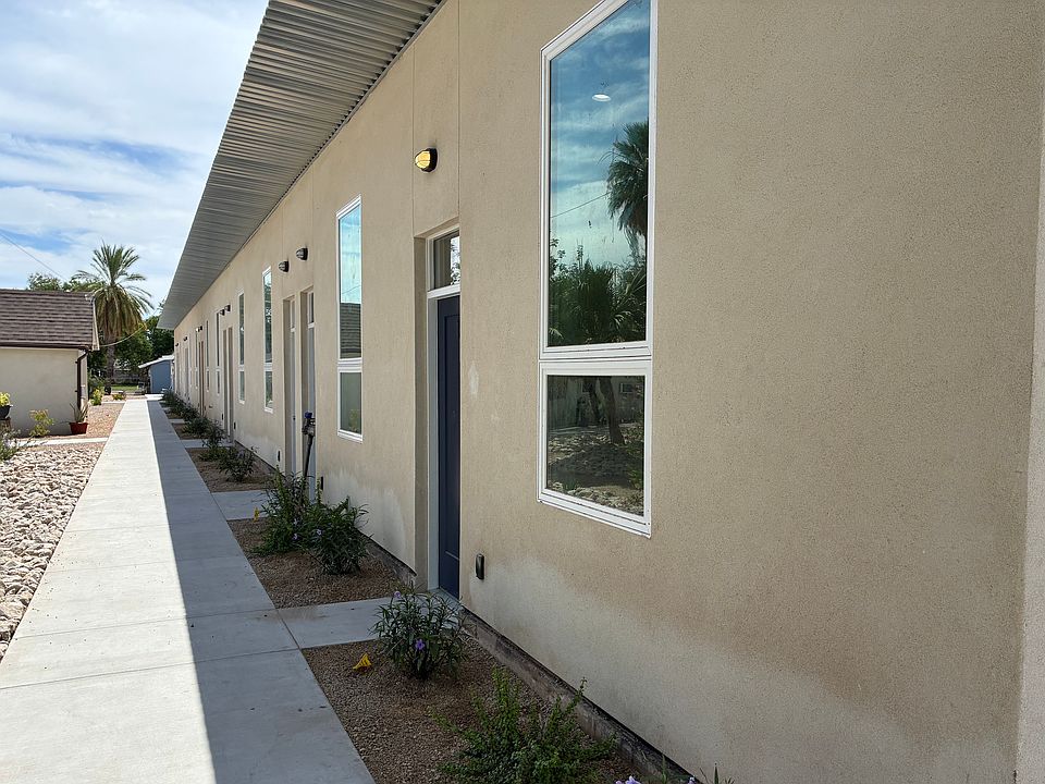 1st image of 505 N 40th Ave #3