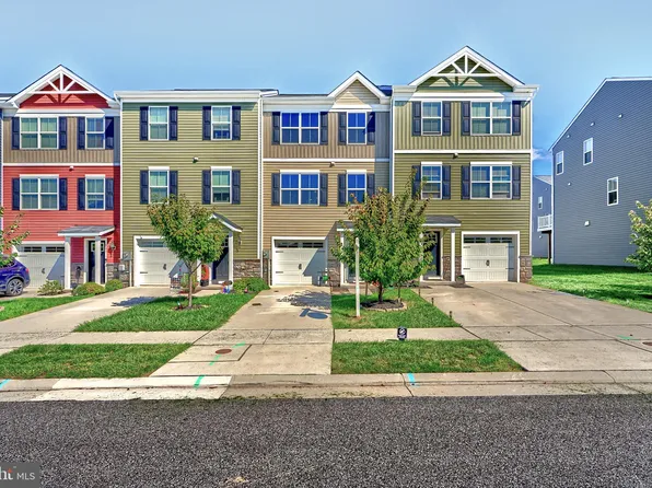 207 Sheridan St, Taneytown, MD 21787