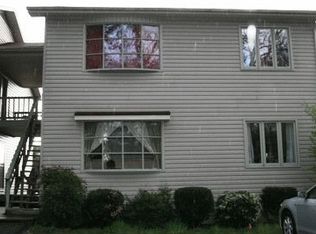 678 Sugarloaf Rd, Hendersonville, NC 28792