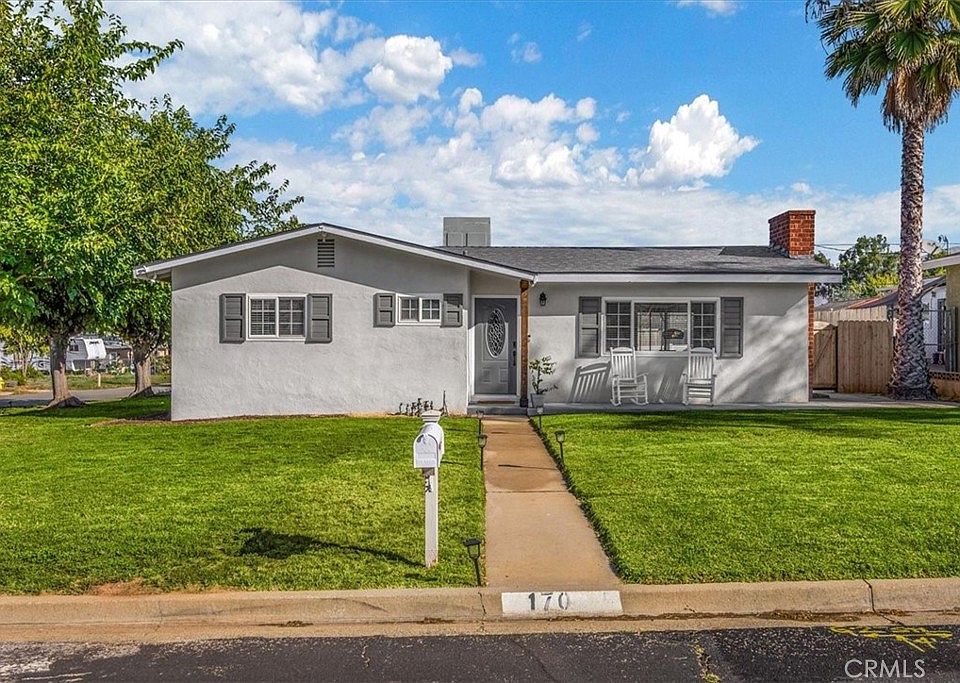 1st image of 170 Myrtlewood Dr