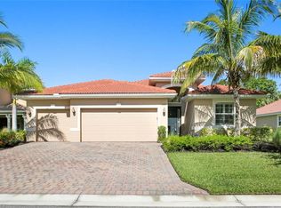 3281 Banyon Hollow Loop, North Fort Myers, FL 33903