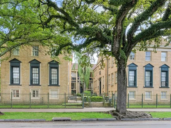 3300 Saint Charles Ave APT 2, New Orleans, LA 70115