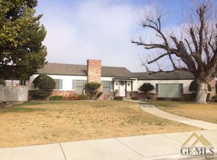 1000 1st St, Wasco, CA 93280