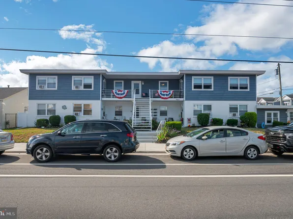 7411 Pacific Ave #5, Wildwood Crest, NJ 08260