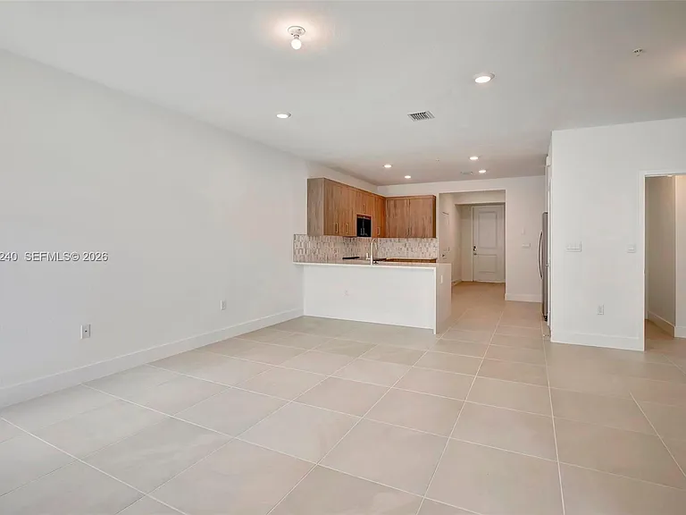129 SW 171st Way — Photo 18