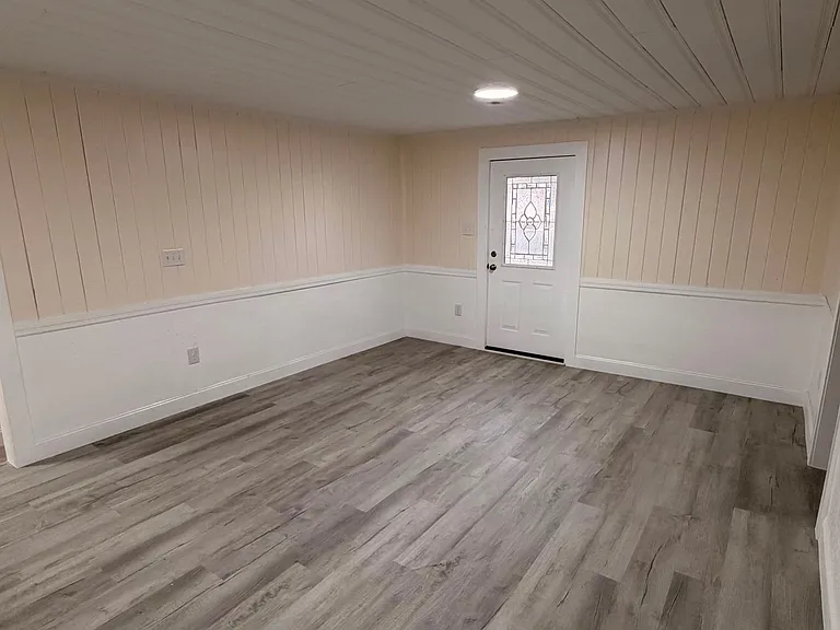 608 Poplar St — Photo 3