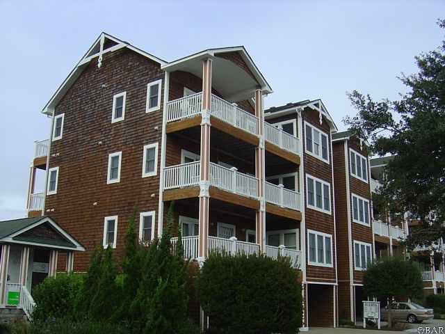 1st image of 105 N Bay Club Dr Unit 105