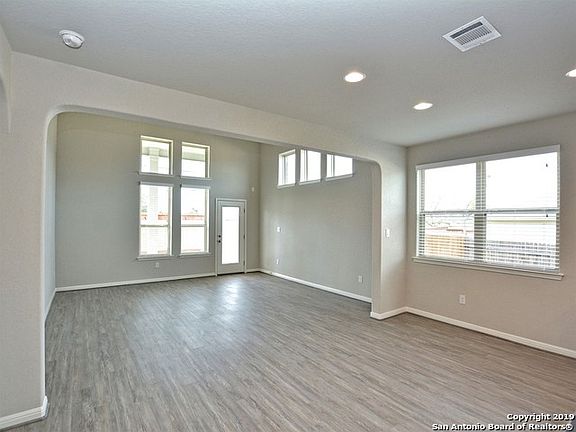 4th image of 8531 Desert Cove Dr