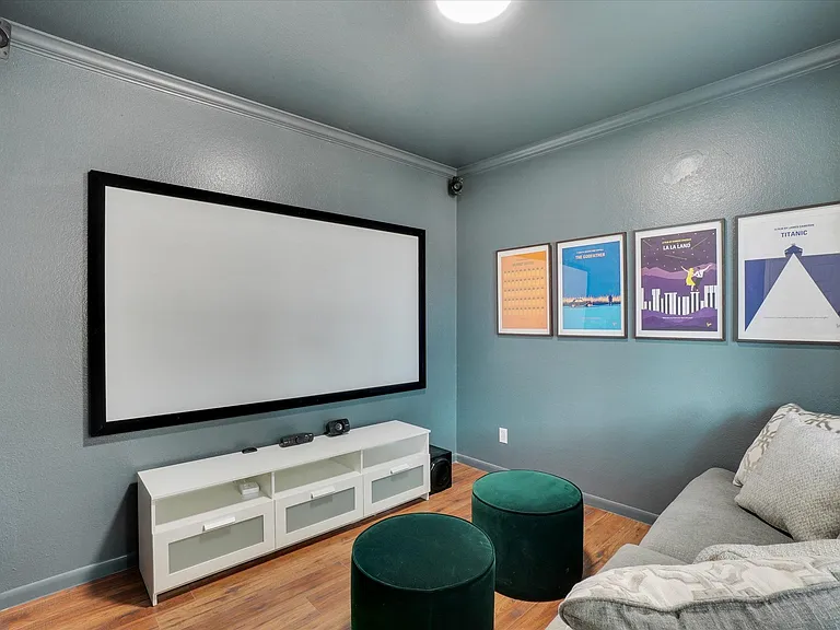5832 Clear Creek Dr — Photo 10
