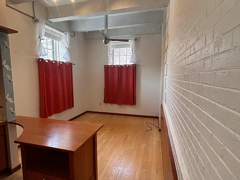 20 West St #5 — Photo 6