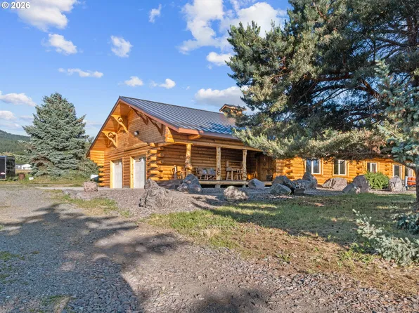 69568 Heritage Ln, Cove, OR 97824