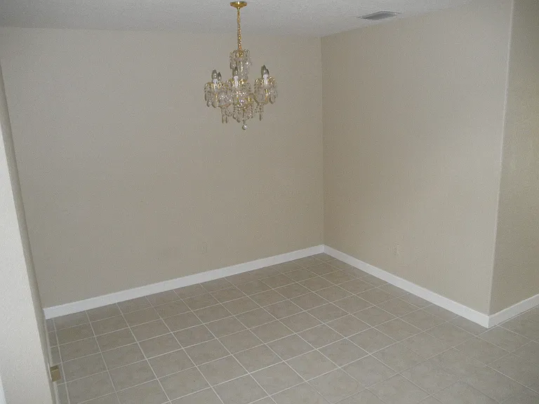2314 Shoma Ln — Photo 5
