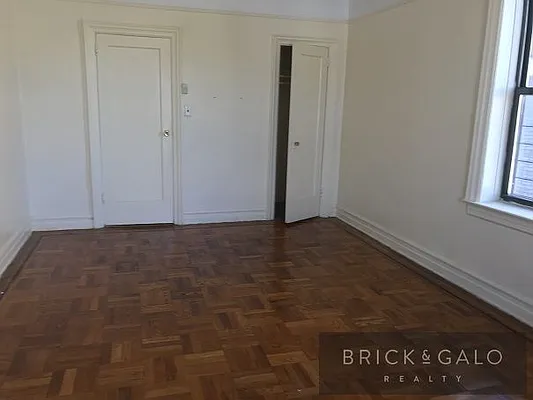 Rented by BRICK & GALO REALTY CORP | media 14