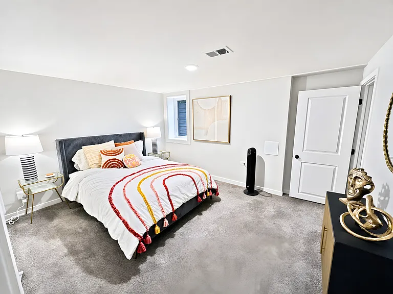 401 Leo Ln #B — Photo 2