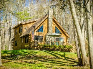 11 Turtlehead Ln, Searsport, ME 04974