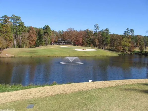 13 Princesa Ln, Hot Springs Village, AR 71909