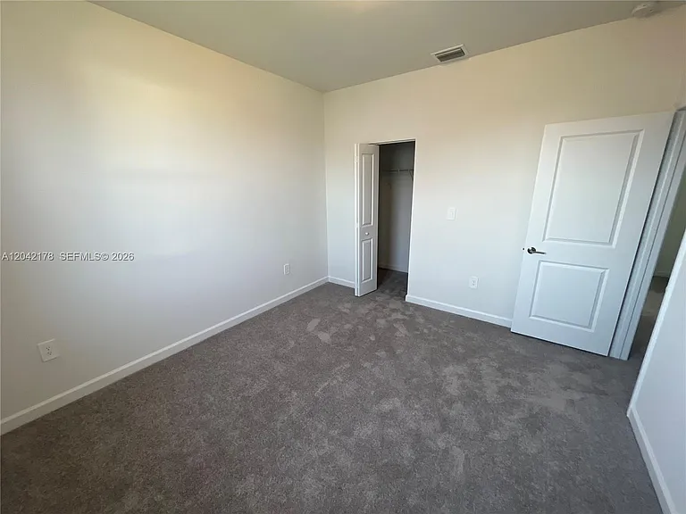 11945 SW 240th St — Photo 14