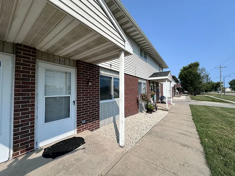 1186 Scheuring Rd — Photo 27