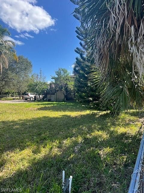 2nd image of 5340 Myrtle LN