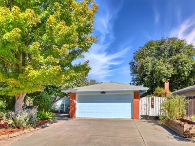2405 Temple Dr, Davis, CA, 95618