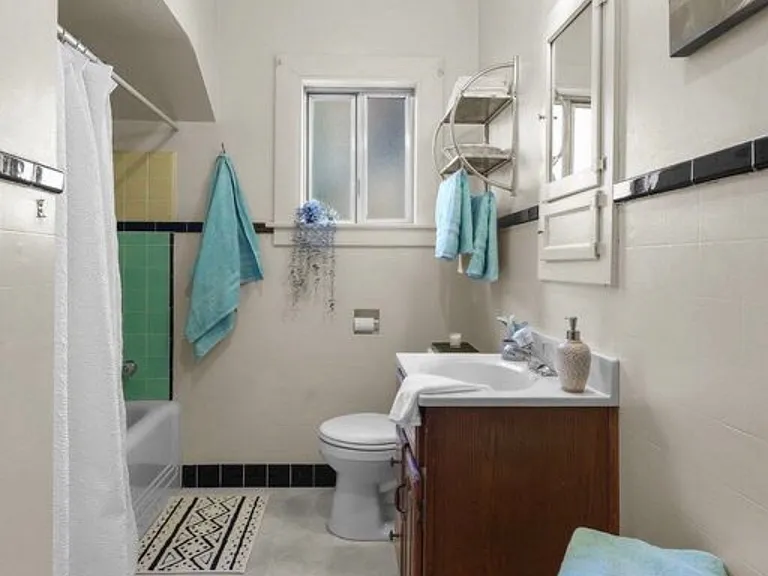 2155 Butte St #1 — Photo 5