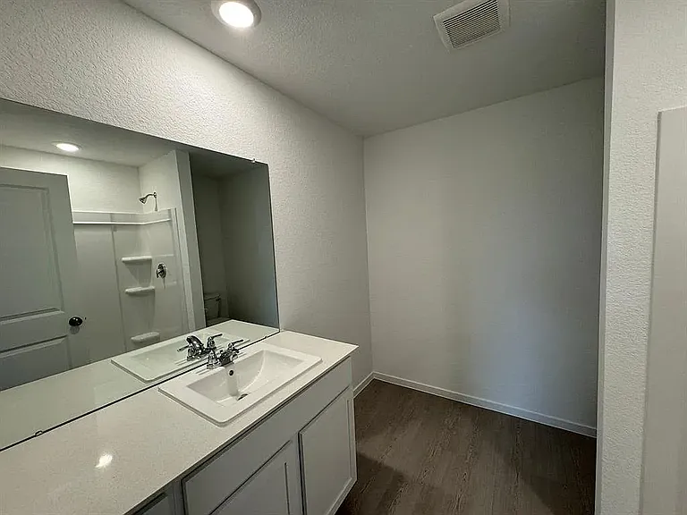 26706 Red Sunset Maple Ln — Photo 14